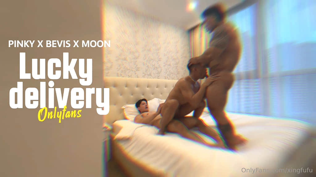 Pinky x Bevis x Moon – Lucky Delivery 3Some